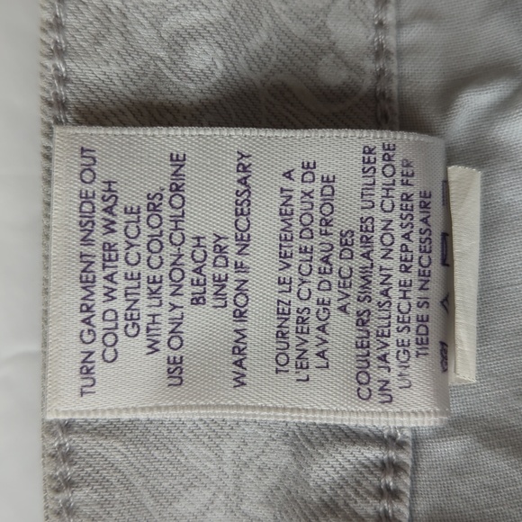 NYDJ Floral Lift Tuck Technology Ankle Jeans 12 Gray Pattern - Picture 9 of 15